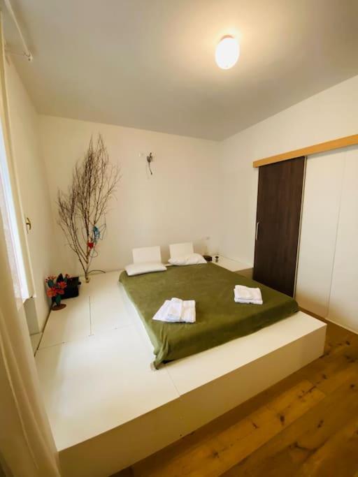 Apartamento Casa Degli Alberi Turín Exterior foto